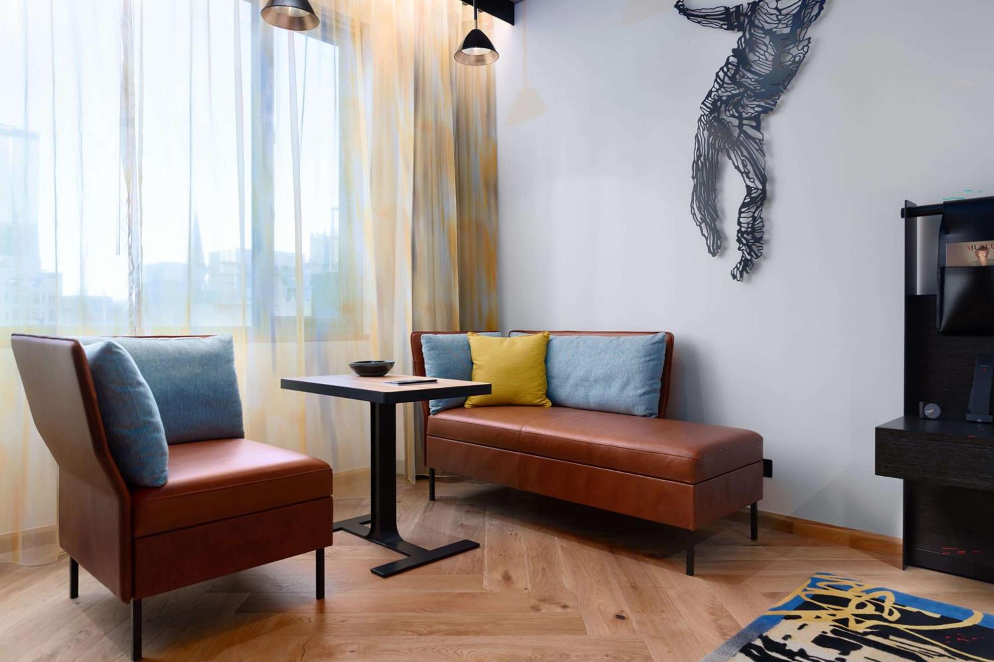 Hotel Qt Melbourne Zewnętrze zdjęcie A living room in a serviced apartment in Beijing, China